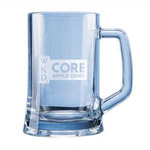 This elegant durable tankard can be engraved with any crest, logo or wording to create a unique gift. It is supplied in a blue flat pack gift box.